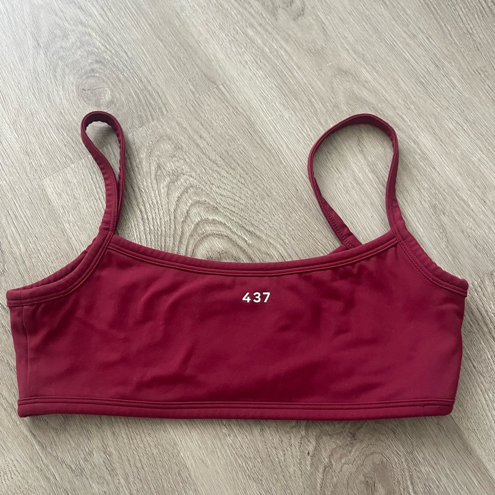 437 Women's Burgundy Sports Bra